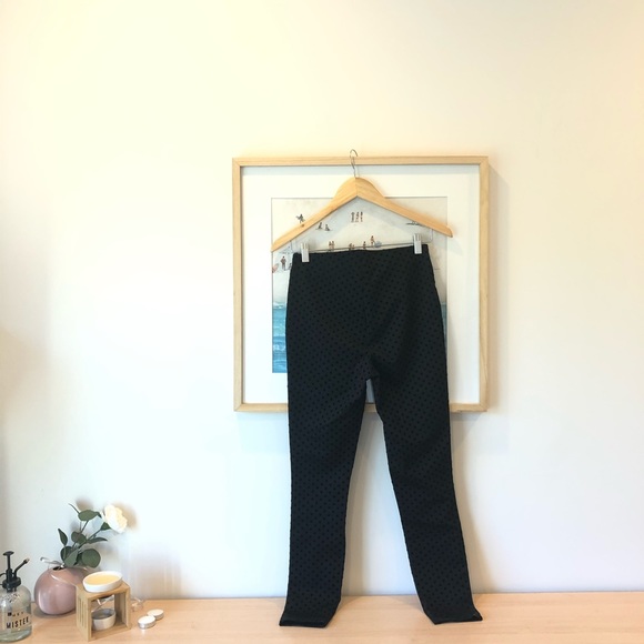 Black polka dot pattern velvet leggings pants - Picture 3 of 4